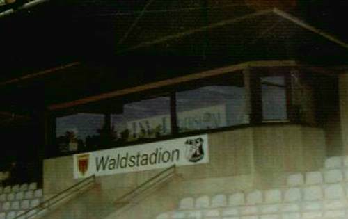 Waldstadion B&ouml;blingen Dagersheim - Detailaufnahme Trib&uuml;ne