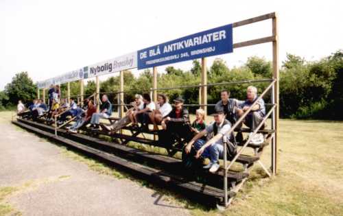 Tingbjerg Idr&aelig;tsanl&aelig;g - Hintertortrib&uuml;ne oder was-auch-immer