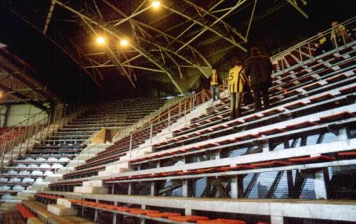 Philips Stadion - Der (fast) leere G&auml;steblock