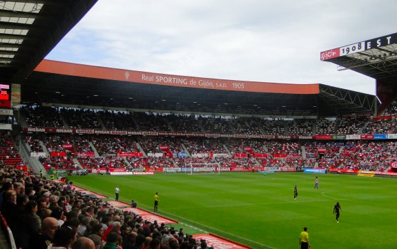 Estadio Municipal El Molin&oacute;n