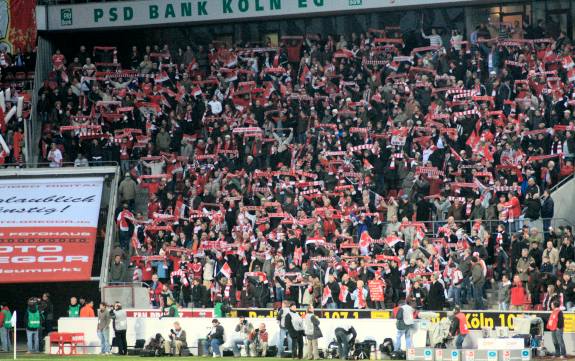 M&uuml;ngersdorfer Stadion