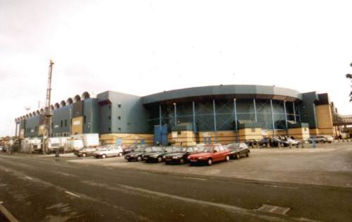Maine Road - Au�enansicht