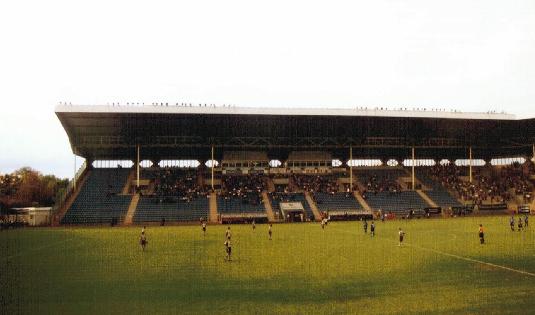 Carl-Benz-Stadion - Nordtrib�ne