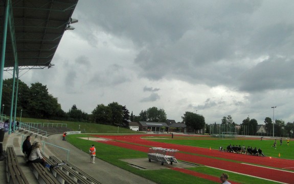 Sportstadion im Sportpark Illosh&ouml;he