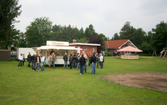 Sportplatz Dorfstra&szlig;e