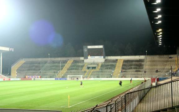Grotenburgstadion - S&uuml;dtrib&uuml;ne